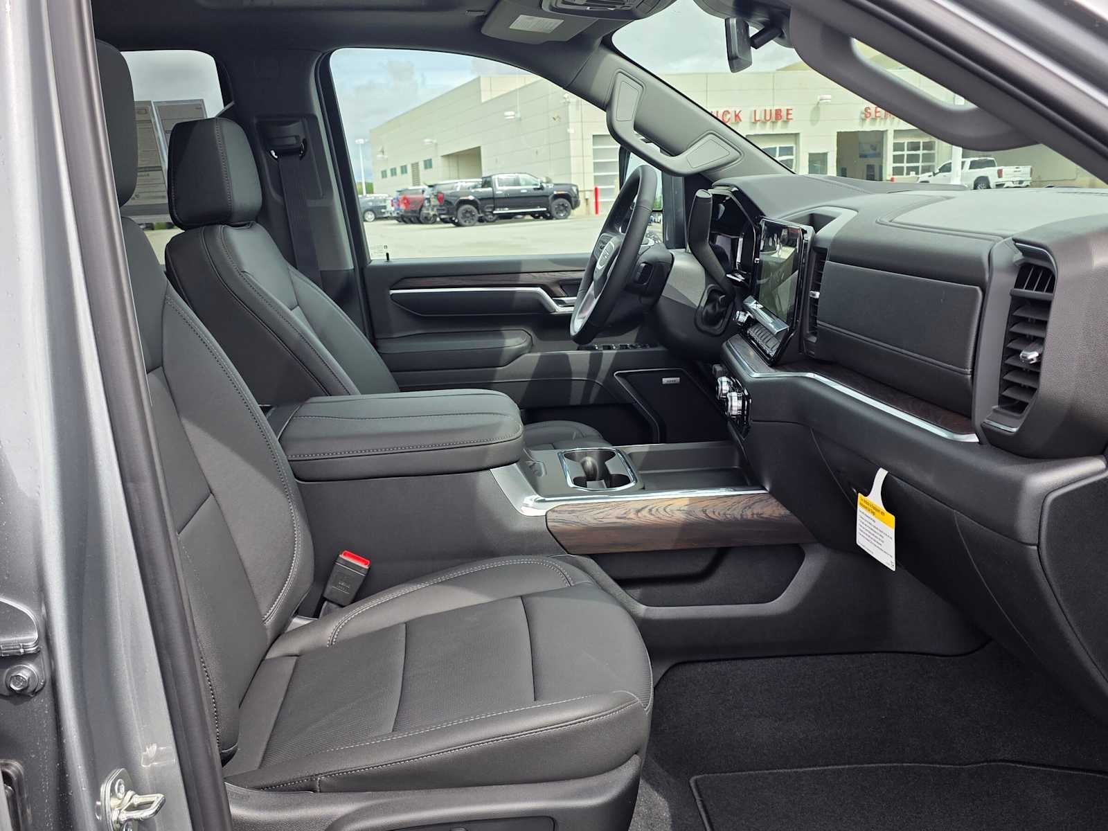 2026 GMC Sierra 3500HD SLT