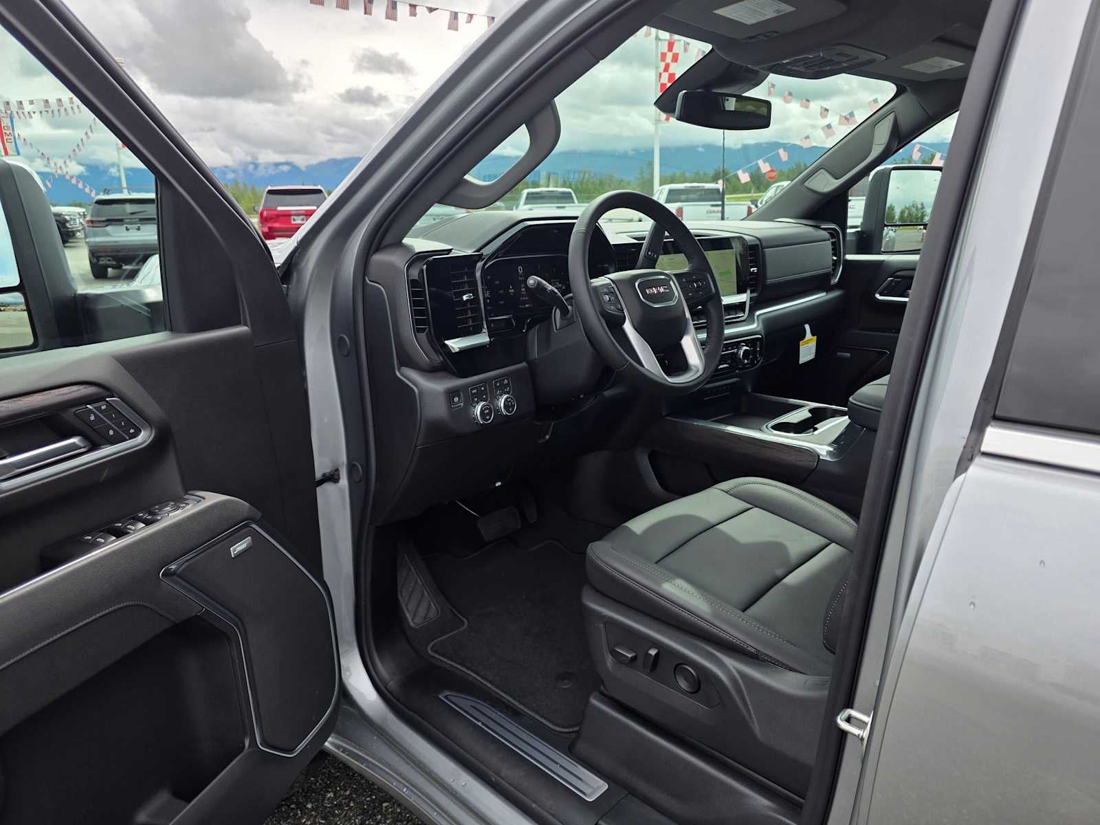 2026 GMC Sierra 3500HD SLT