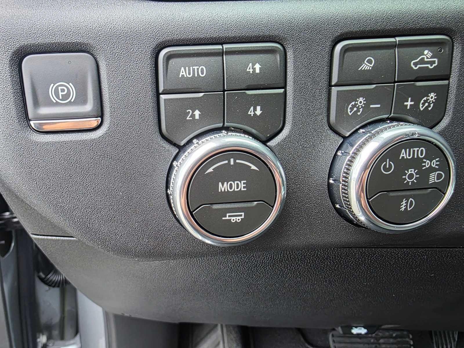 2026 GMC Sierra 3500HD SLT
