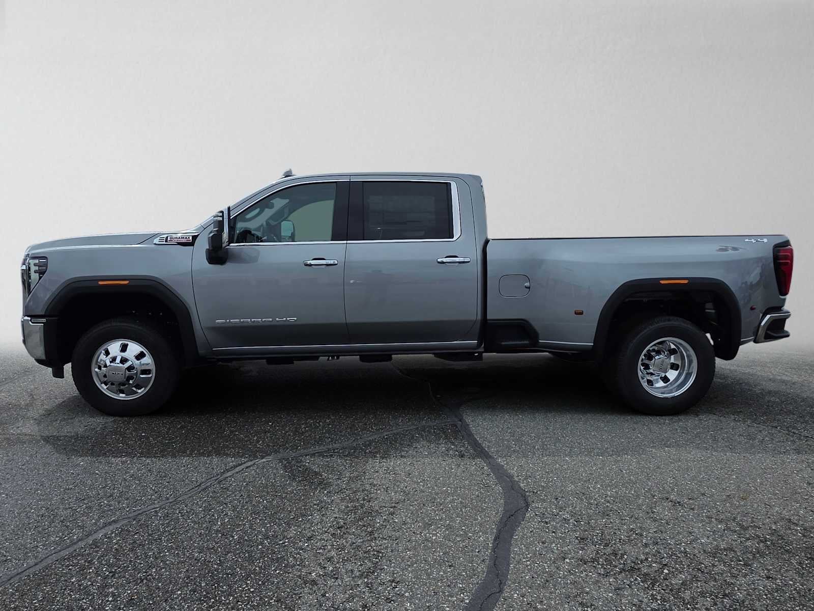 2026 GMC Sierra 3500HD SLT