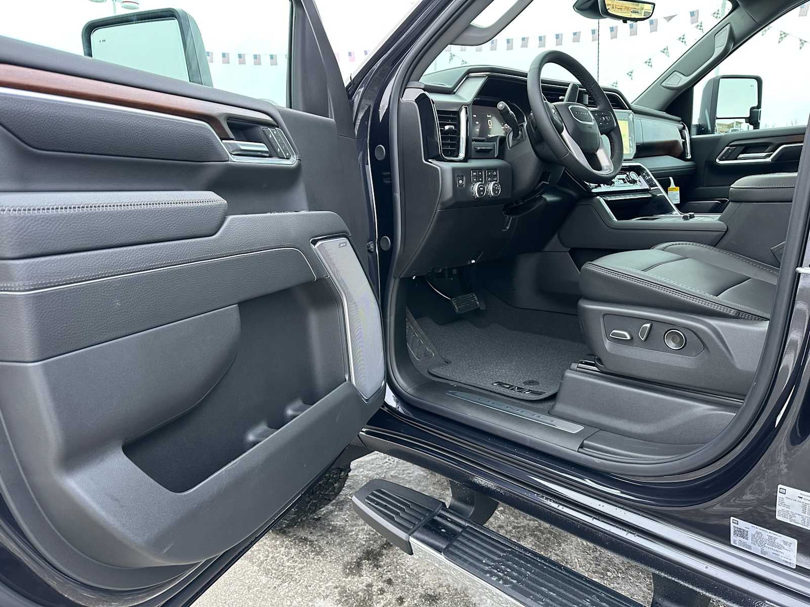 2026 GMC Sierra 3500HD Denali