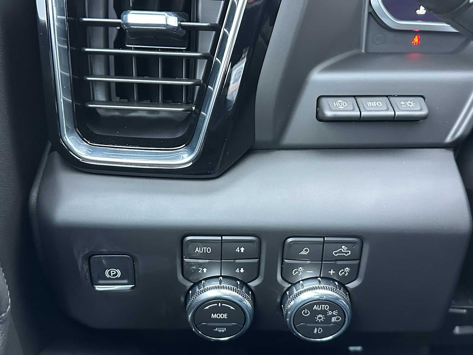 2026 GMC Sierra 3500HD Denali