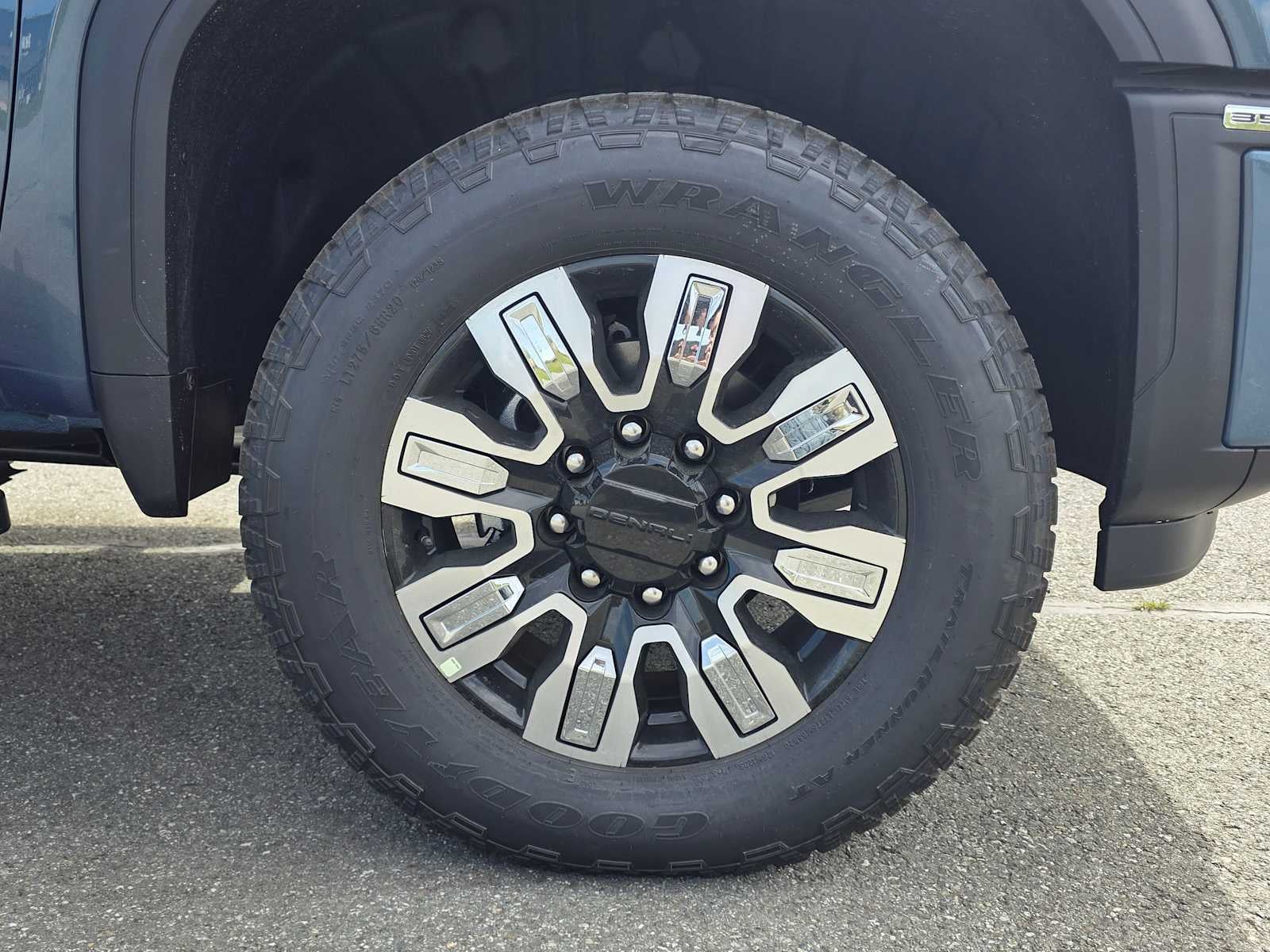 2026 GMC Sierra 3500HD Denali