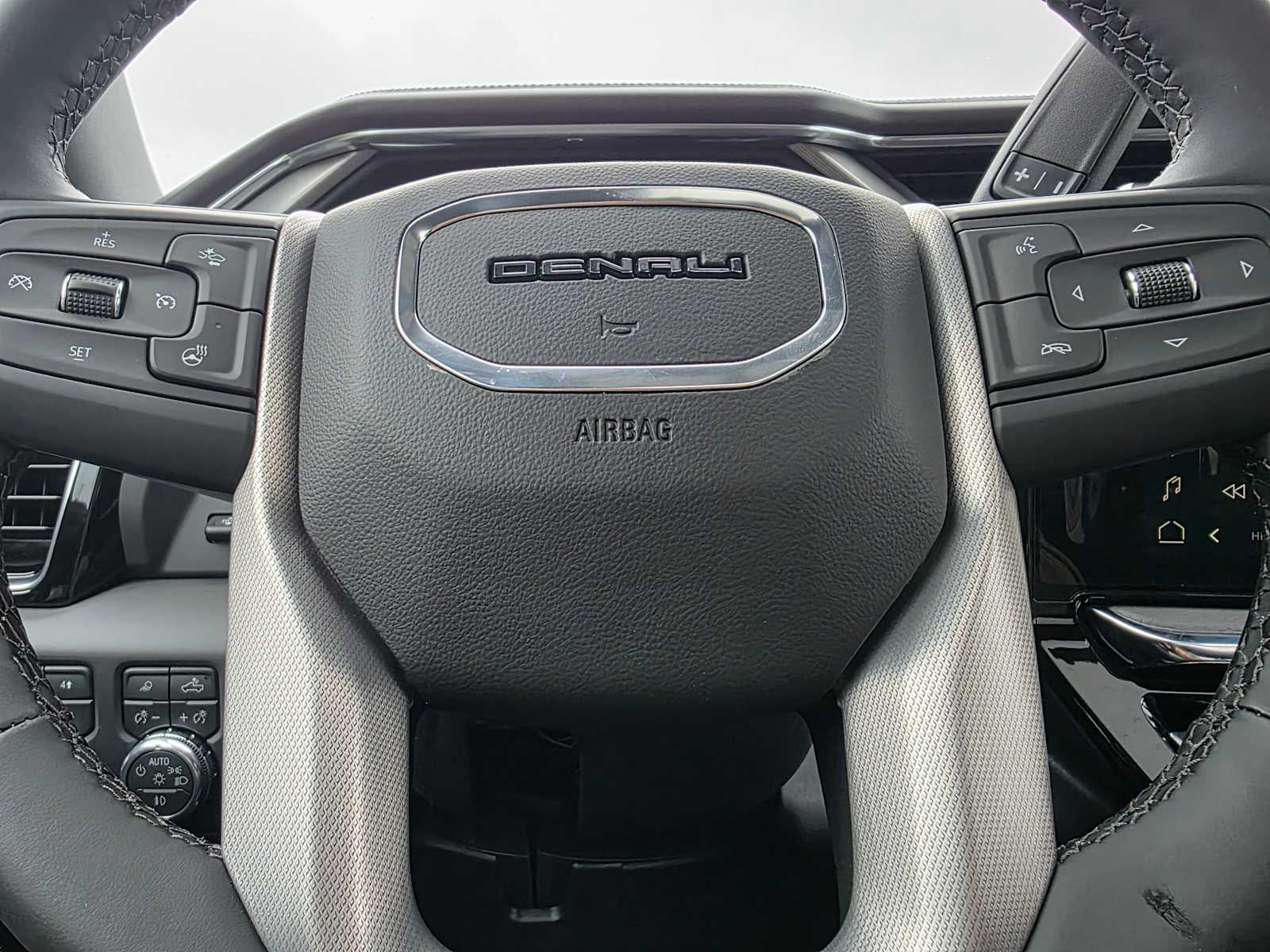 2026 GMC Sierra 3500HD Denali