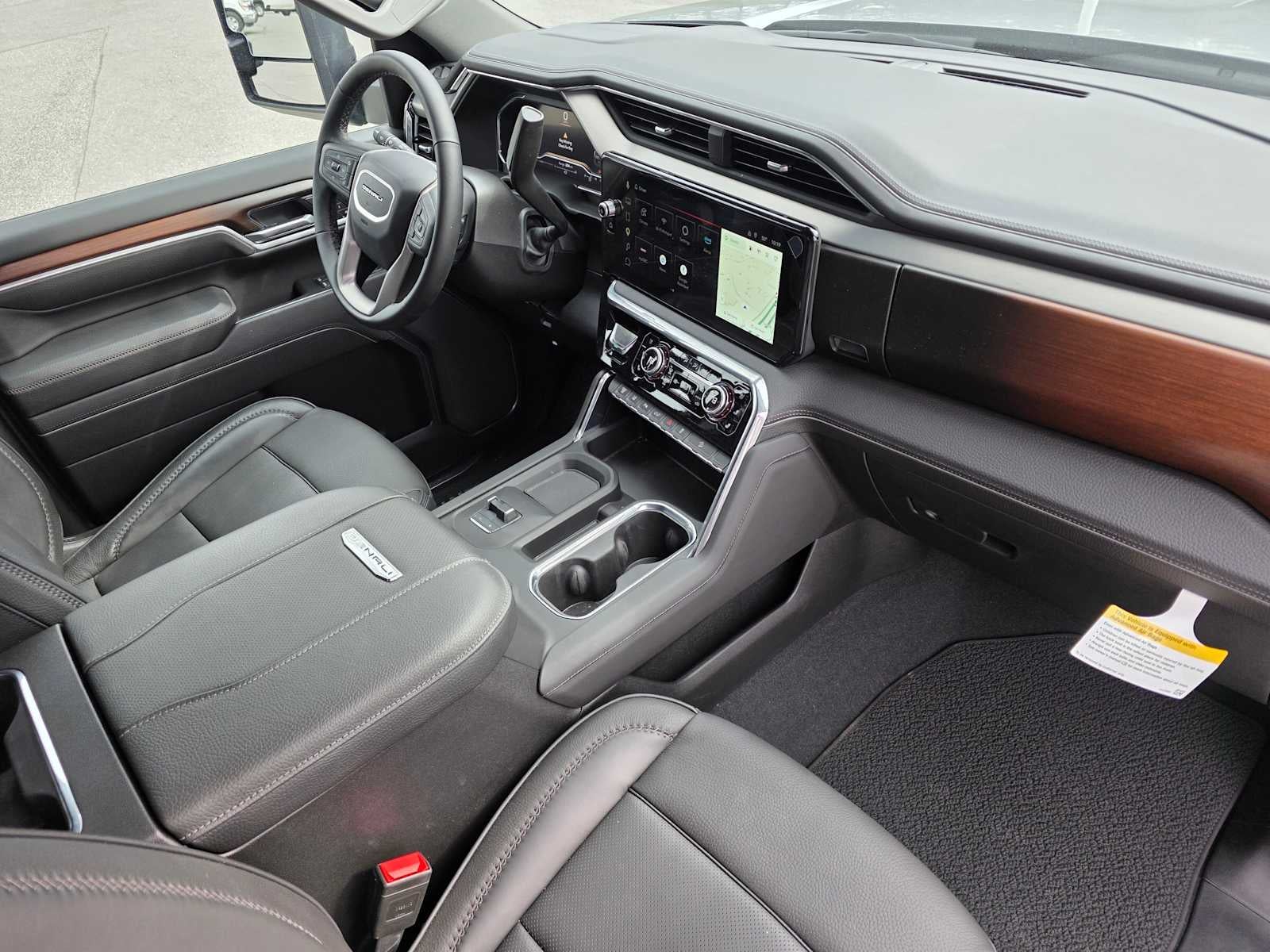 2025 GMC Sierra 3500HD Denali