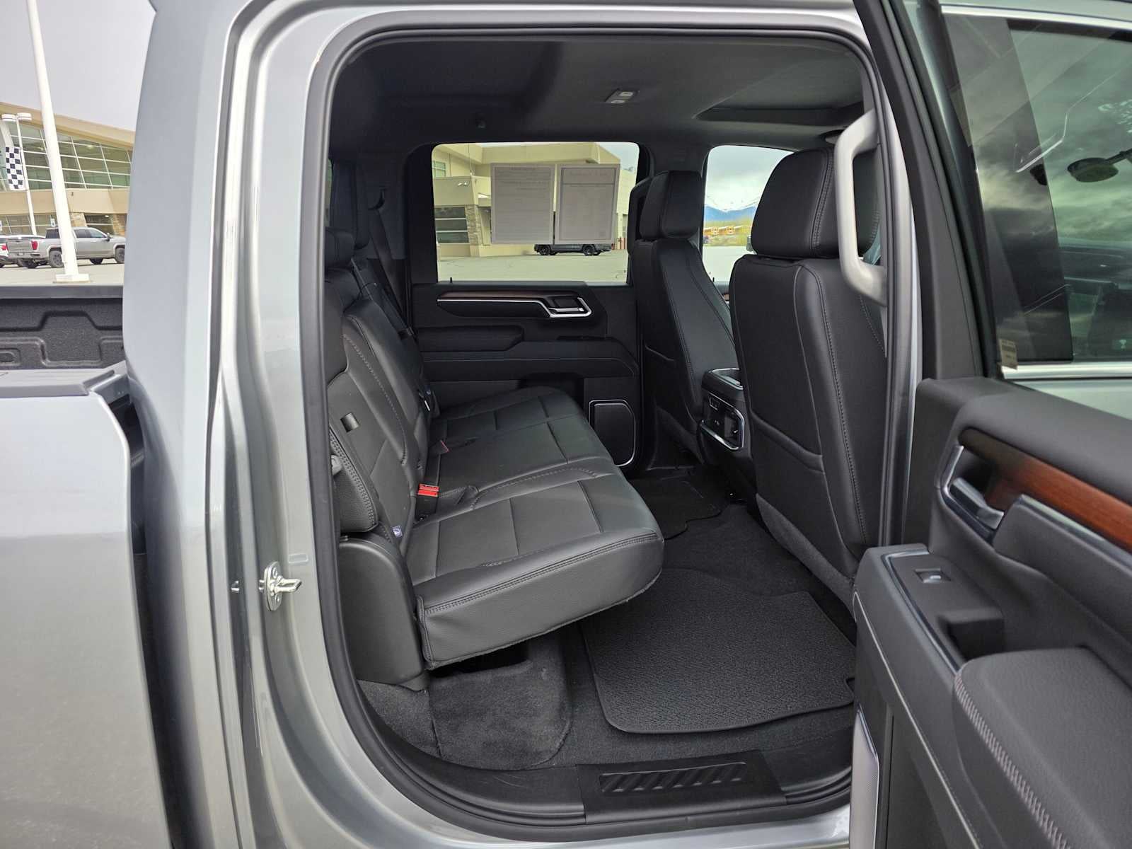 2025 GMC Sierra 3500HD Denali