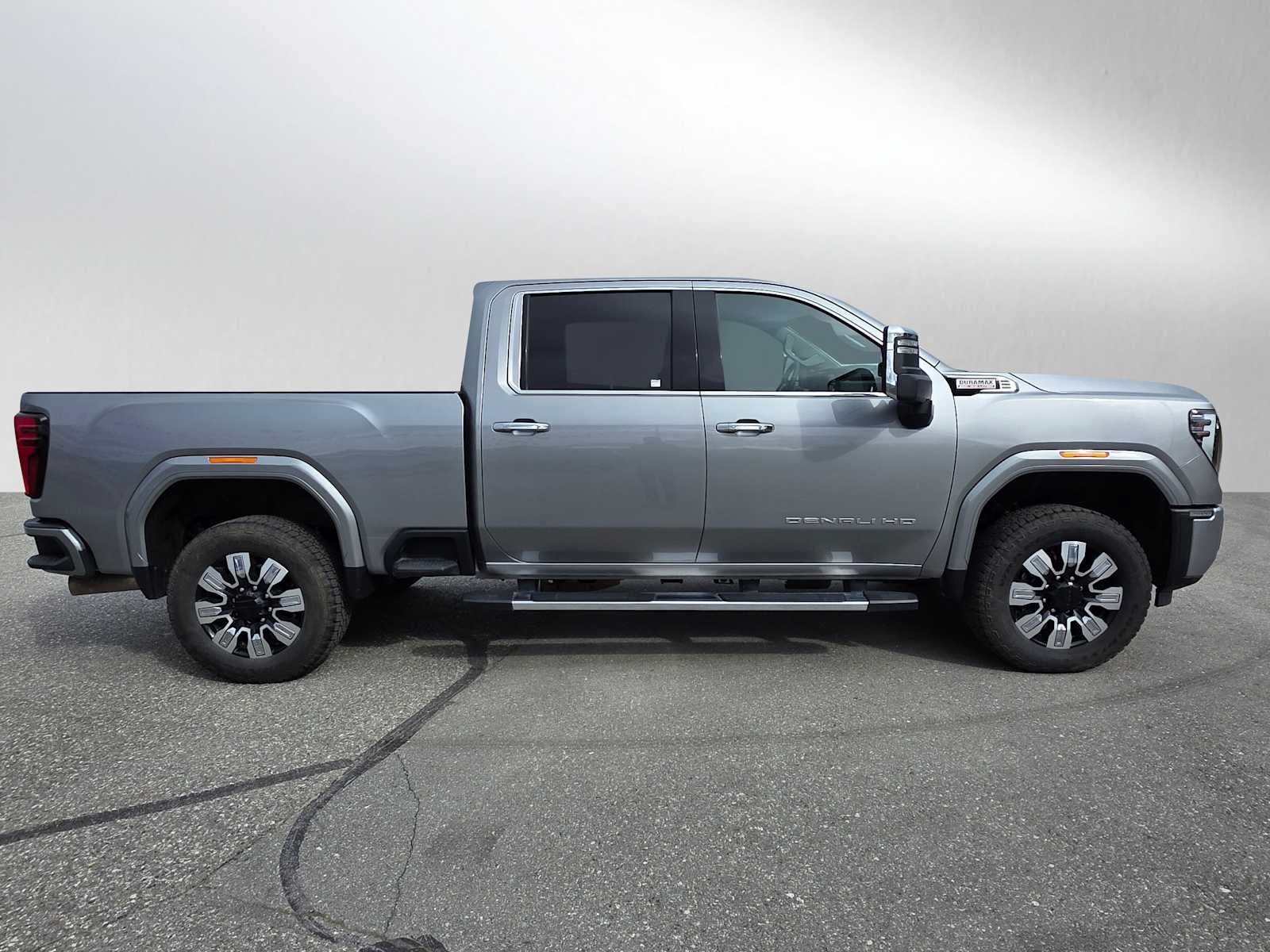2025 GMC Sierra 3500HD Denali