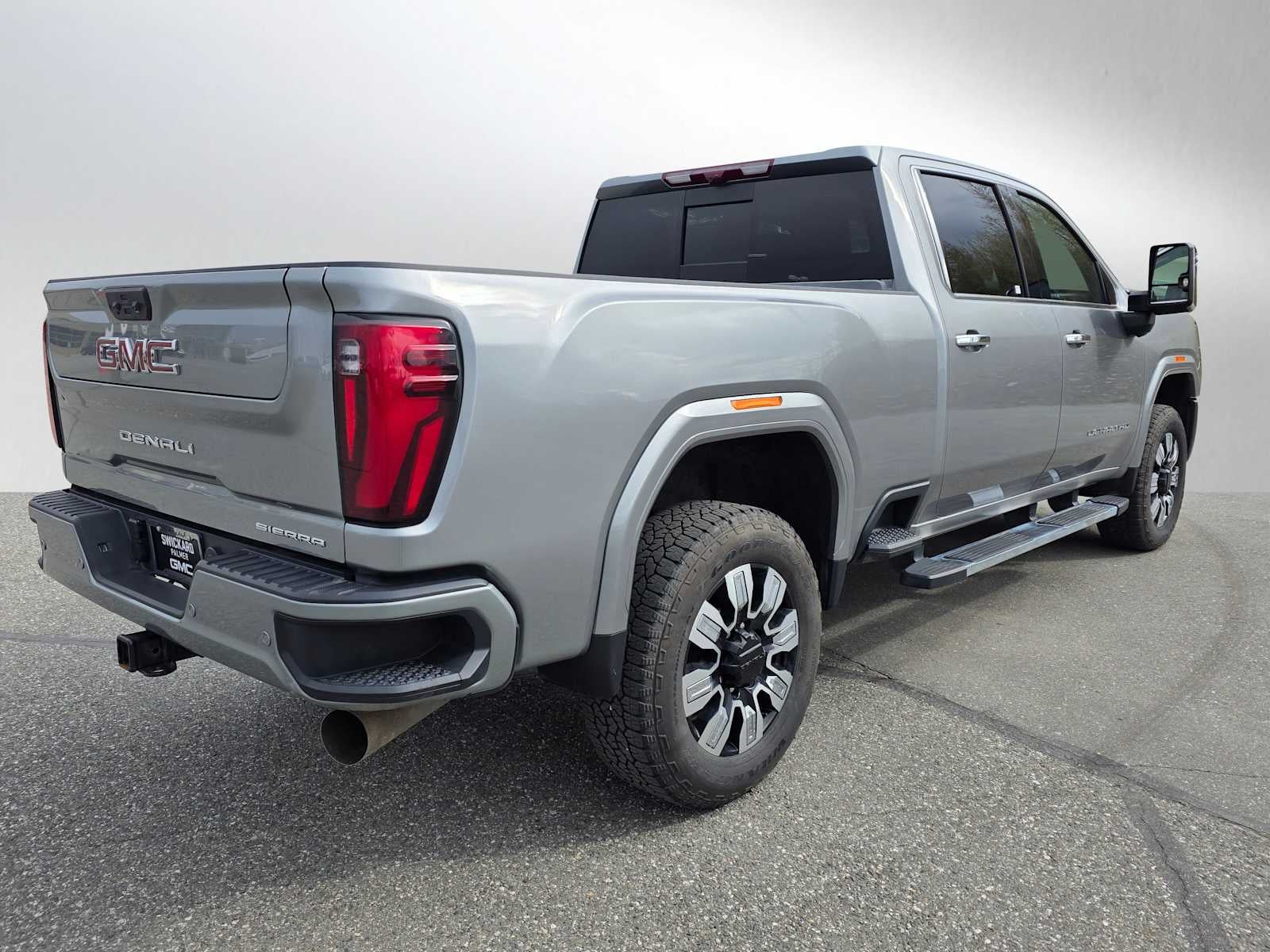 2025 GMC Sierra 3500HD Denali