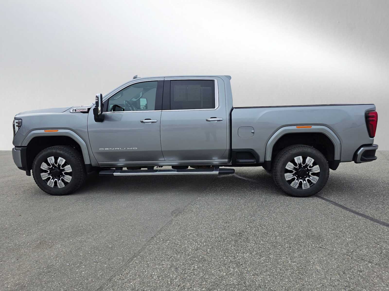 2025 GMC Sierra 3500HD Denali