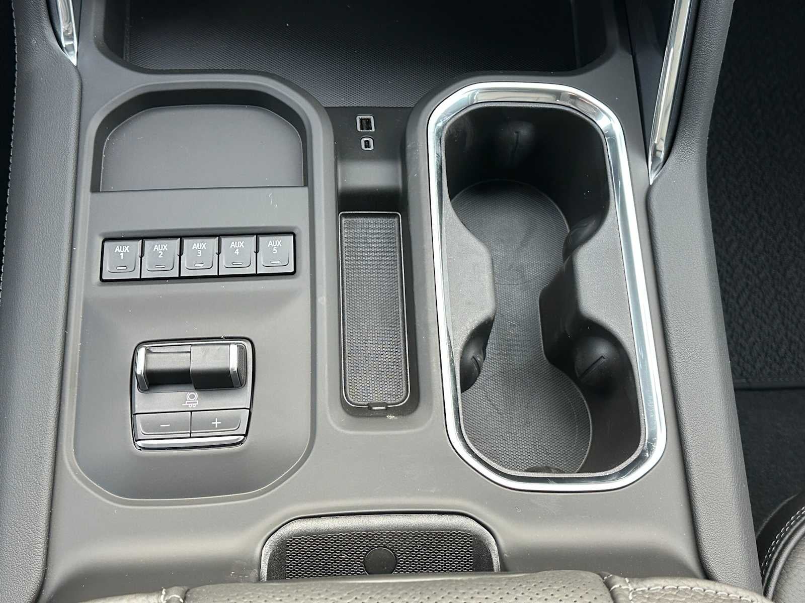 2026 GMC Sierra 3500HD Denali