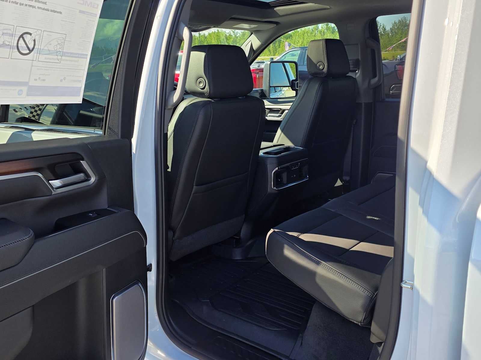 2026 GMC Sierra 3500HD Denali