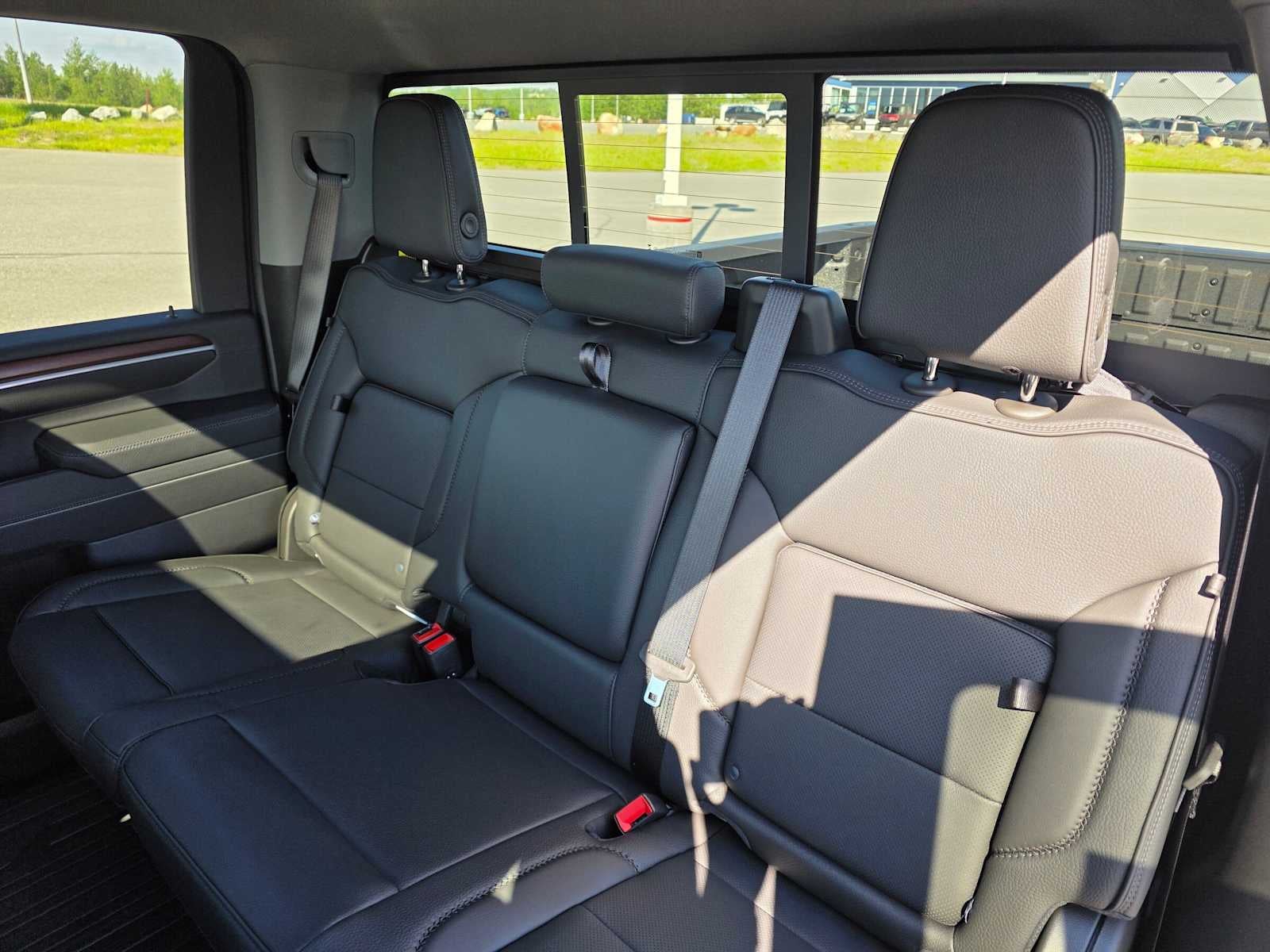 2026 GMC Sierra 3500HD Denali