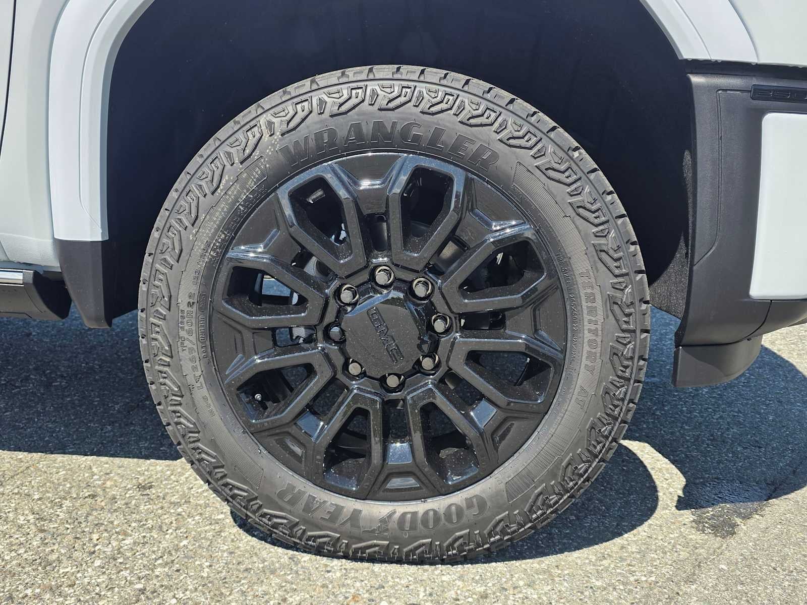 2026 GMC Sierra 2500HD Denali Ultimate