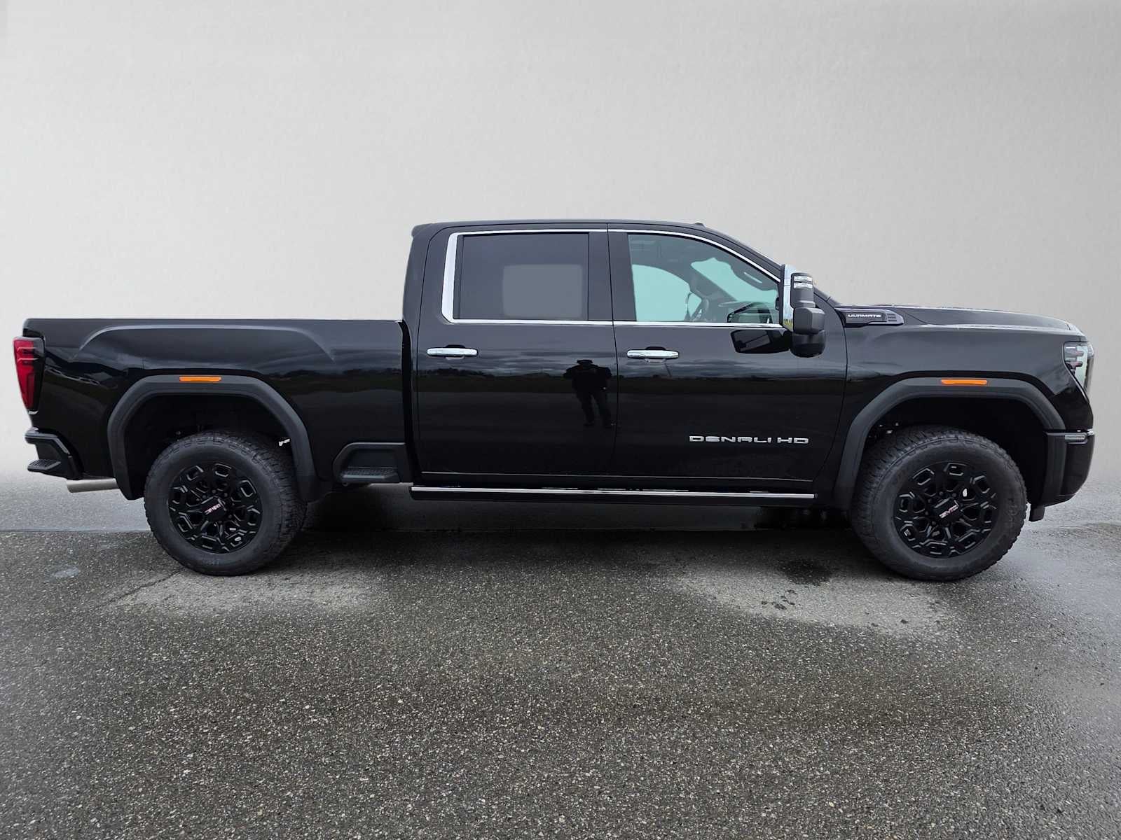 2026 GMC Sierra 3500HD Denali Ultimate