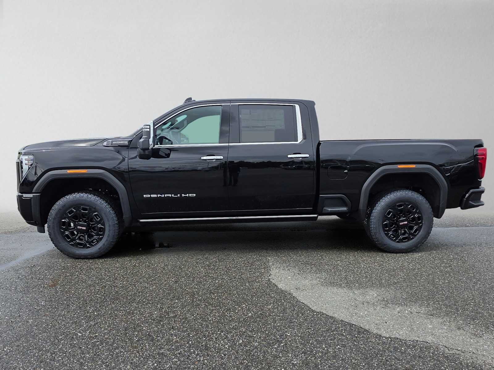 2026 GMC Sierra 3500HD Denali Ultimate