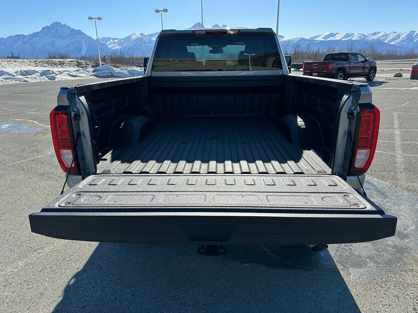 2026 GMC Sierra 2500HD SLE