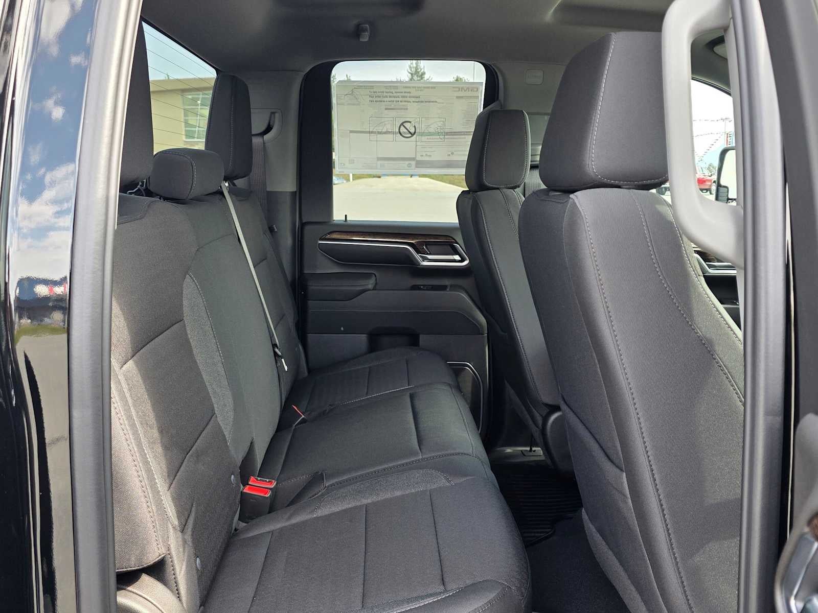 2026 GMC Sierra 2500HD SLE