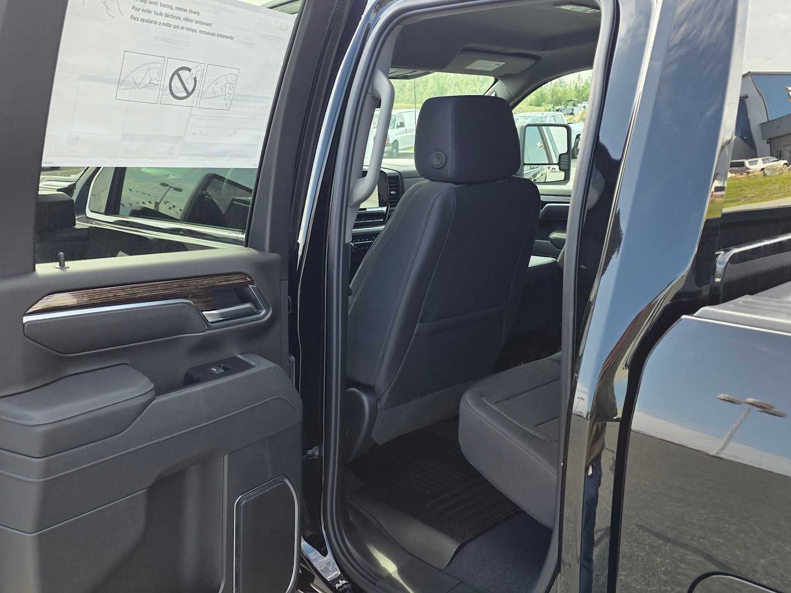 2026 GMC Sierra 2500HD SLE