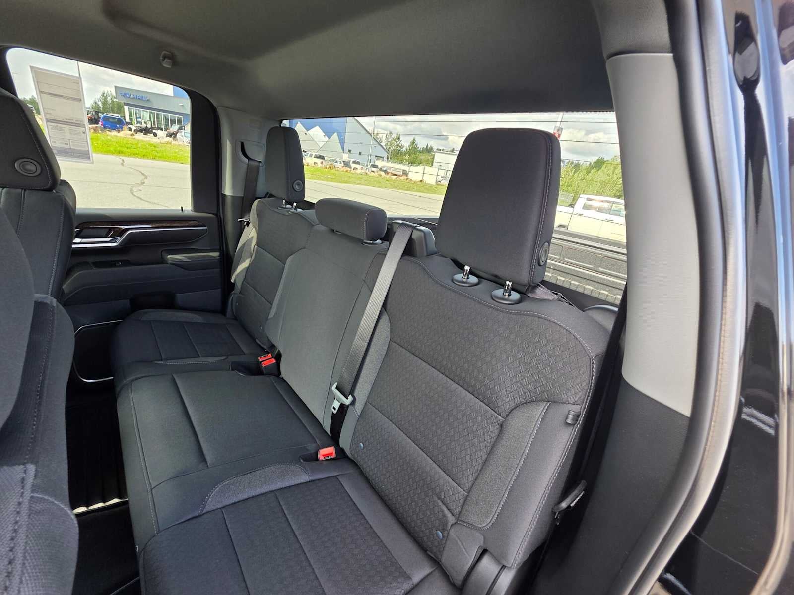 2026 GMC Sierra 2500HD SLE