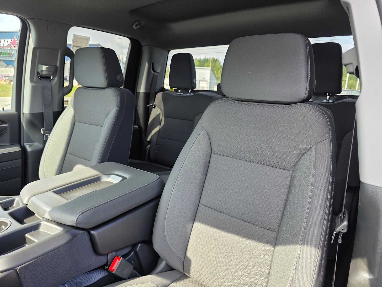 2026 GMC Sierra 2500HD SLE