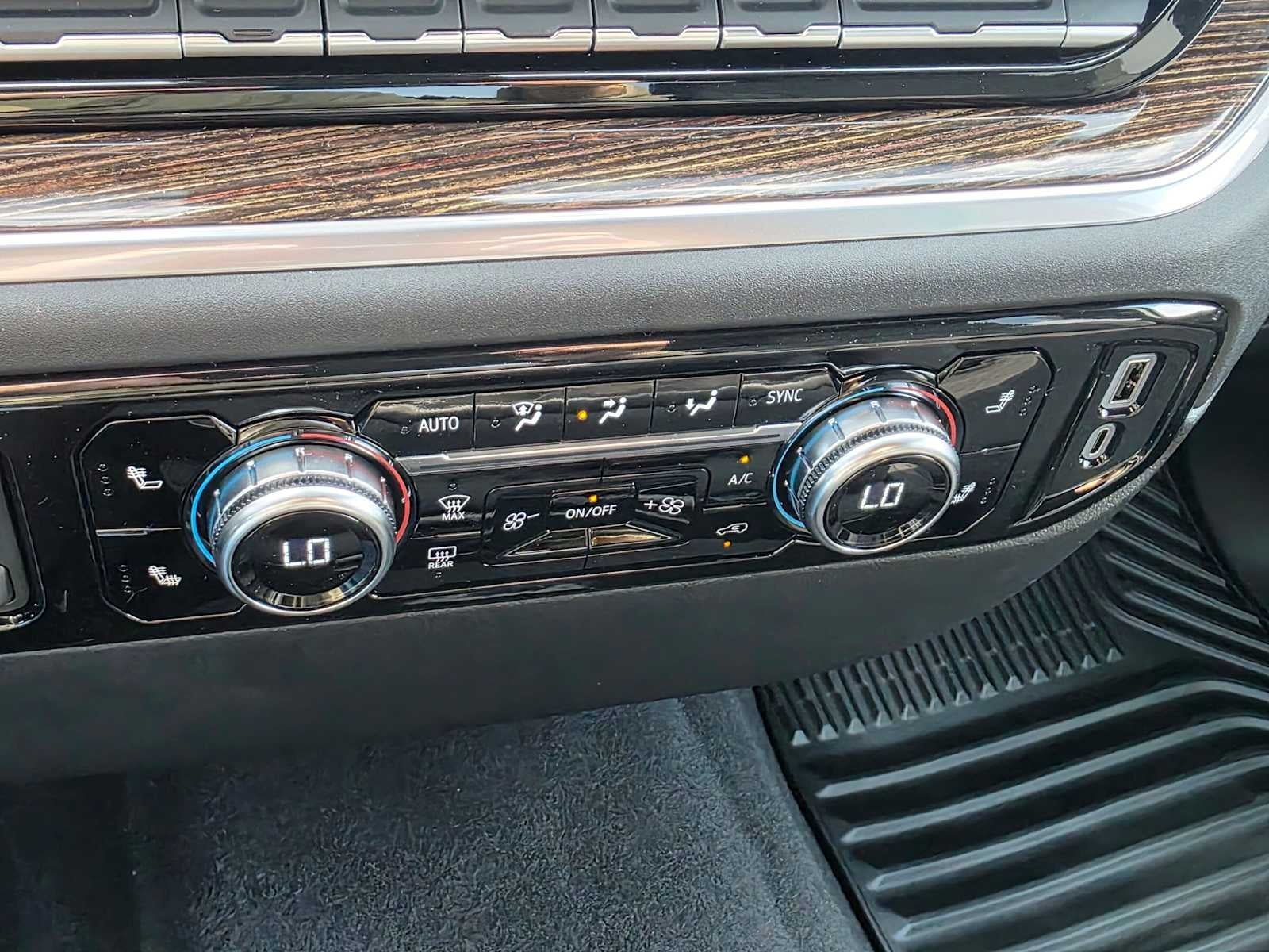 2026 GMC Sierra 2500HD SLE