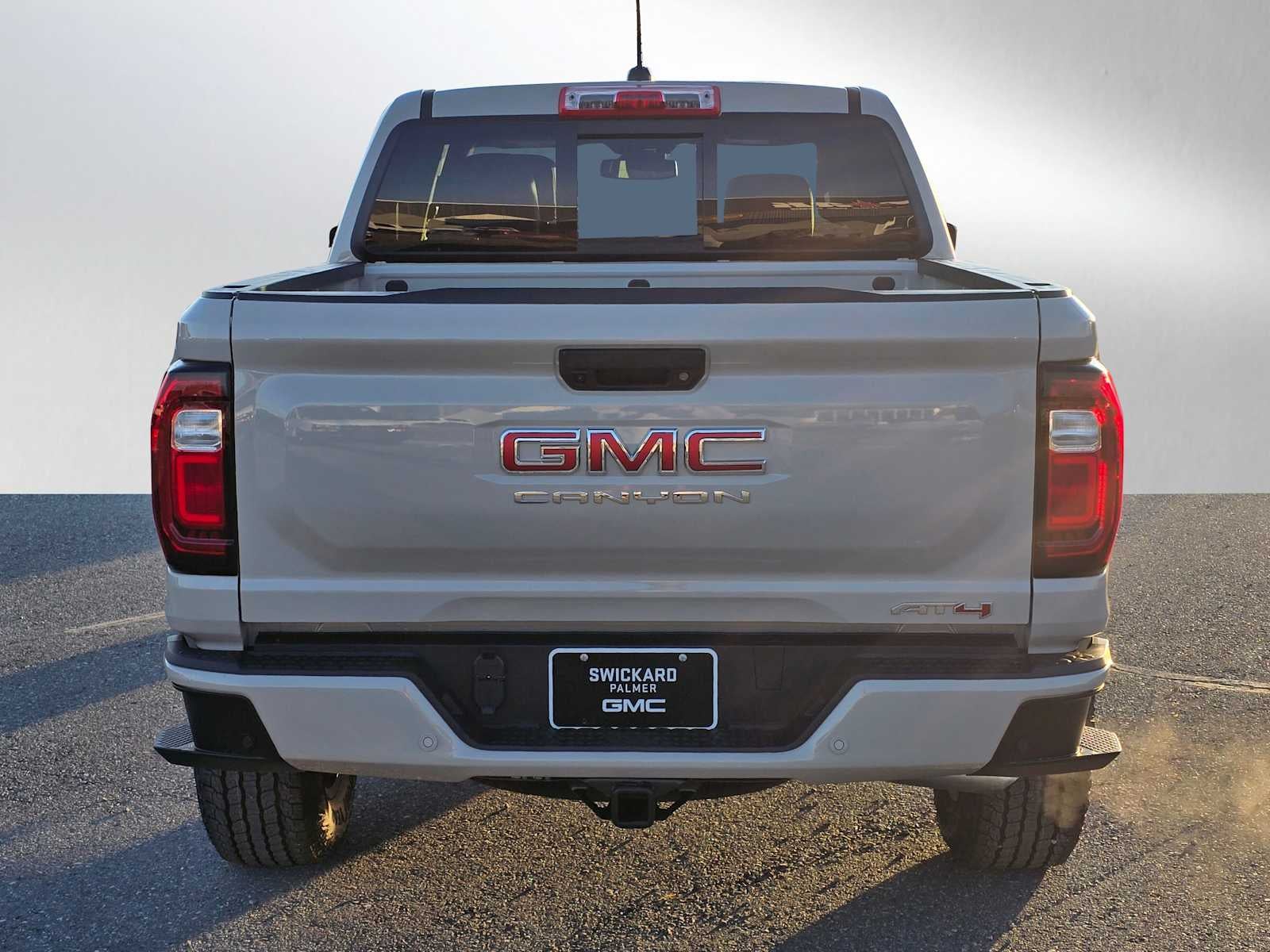 2026 GMC Canyon 4WD AT4