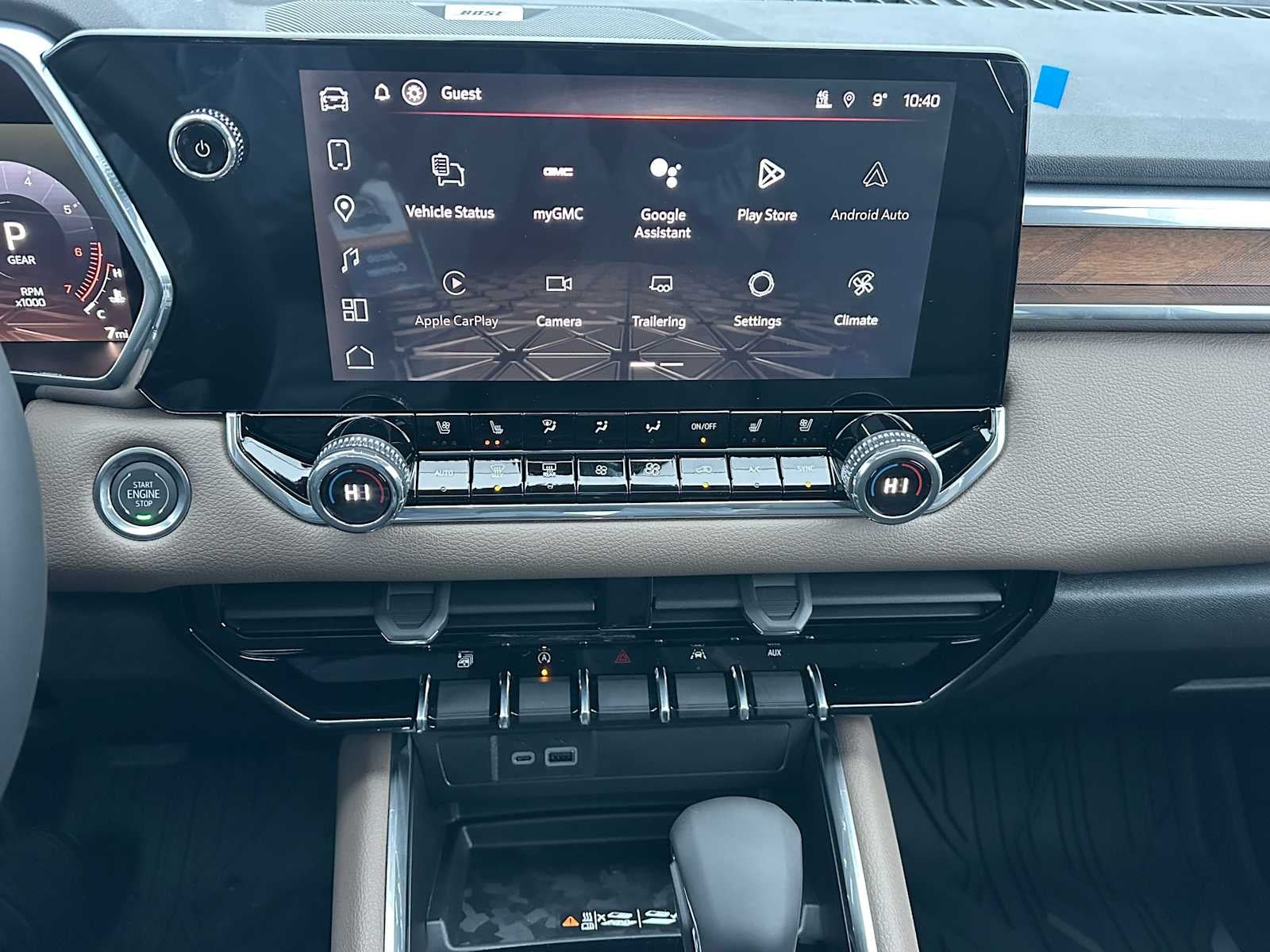2026 GMC Canyon 4WD Denali
