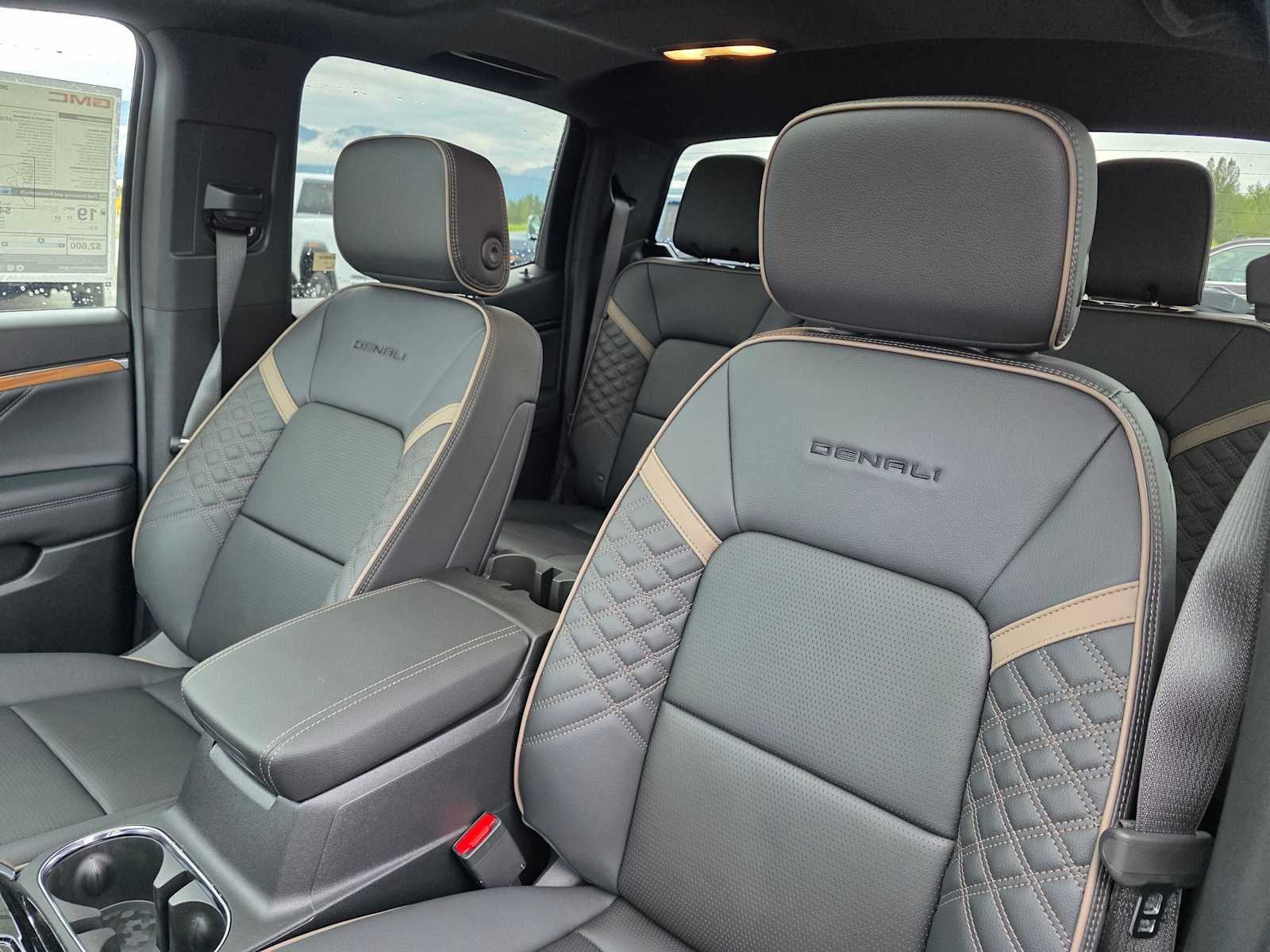 2026 GMC Canyon 4WD Denali
