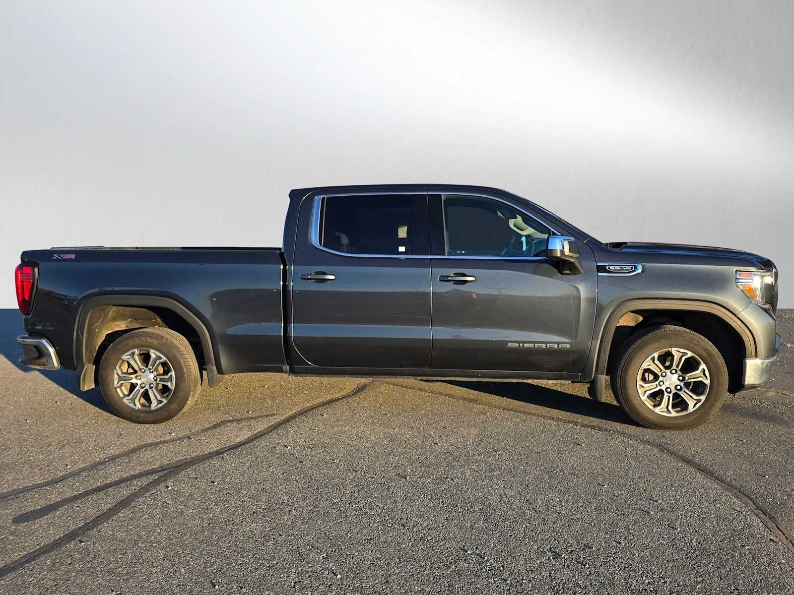 2019 GMC Sierra 1500 SLE