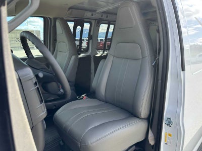 2025 GMC Savana Base