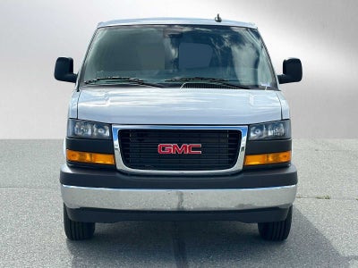 2025 GMC Savana Base