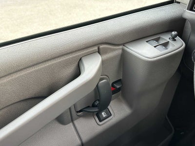 2025 GMC Savana Base