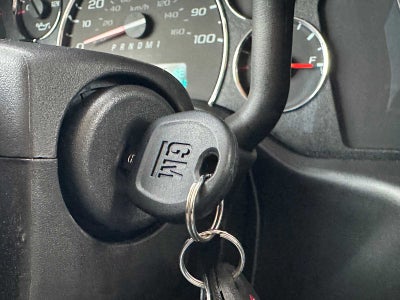 2025 GMC Savana Base