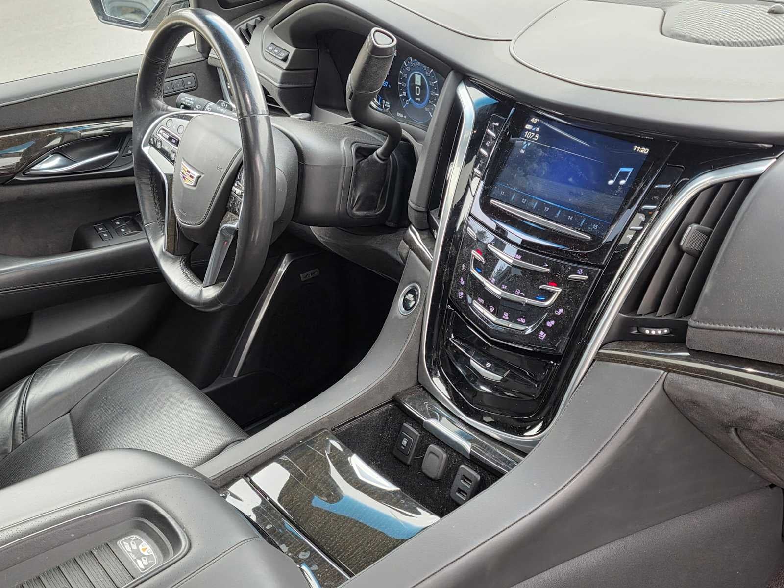 2020 Cadillac Escalade Platinum
