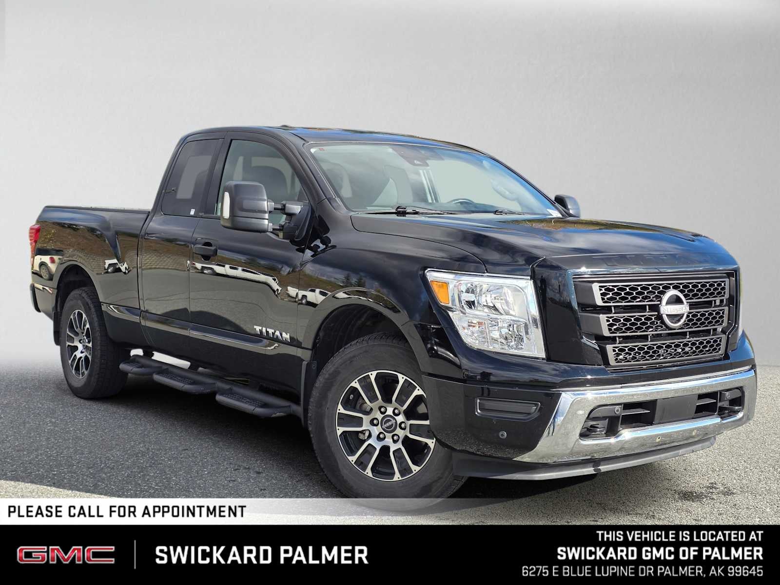 2024 Nissan Titan SV