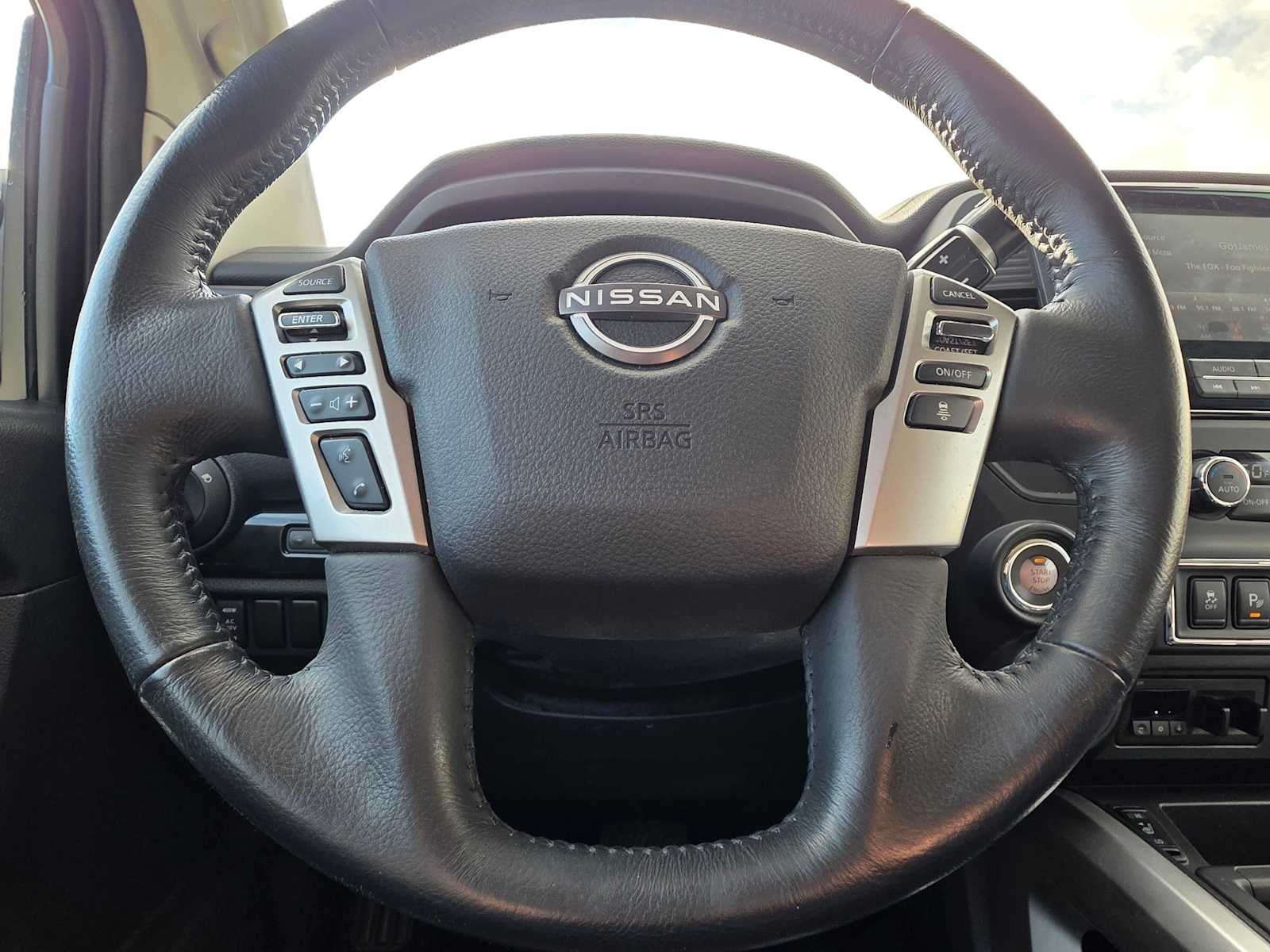 2024 Nissan Titan SV