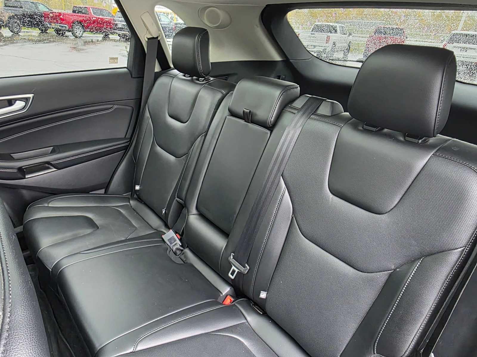 2021 Ford Edge Titanium