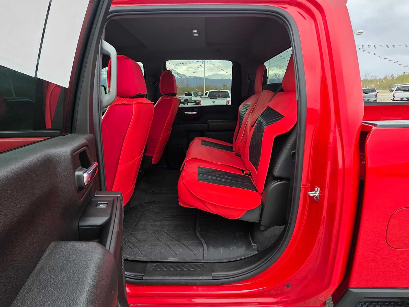2024 Chevrolet Silverado 2500HD Custom