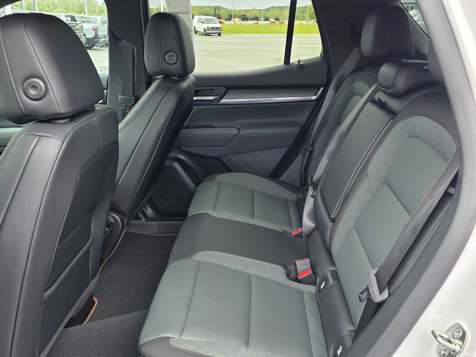2026 GMC Terrain AWD AT4