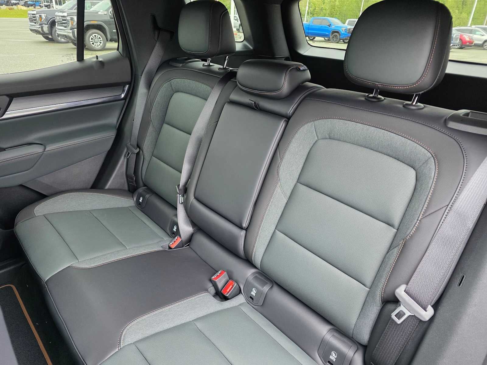 2026 GMC Terrain AWD AT4