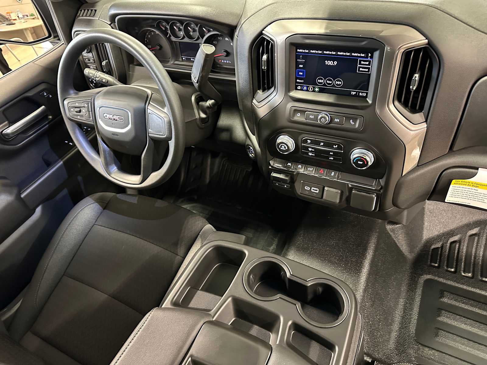 2025 GMC Sierra 1500 Pro