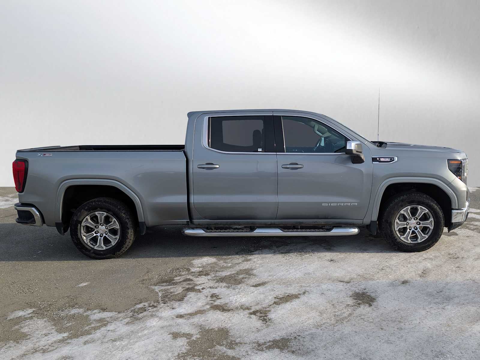 2024 GMC Sierra 1500 SLE