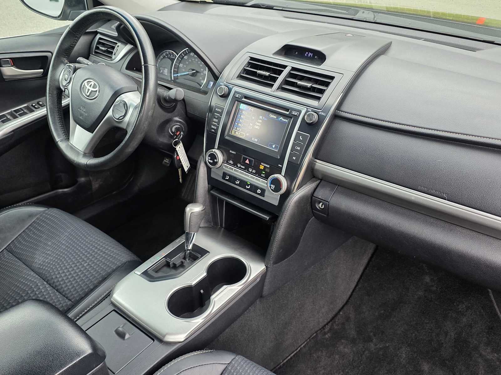 2013 Toyota Camry SE