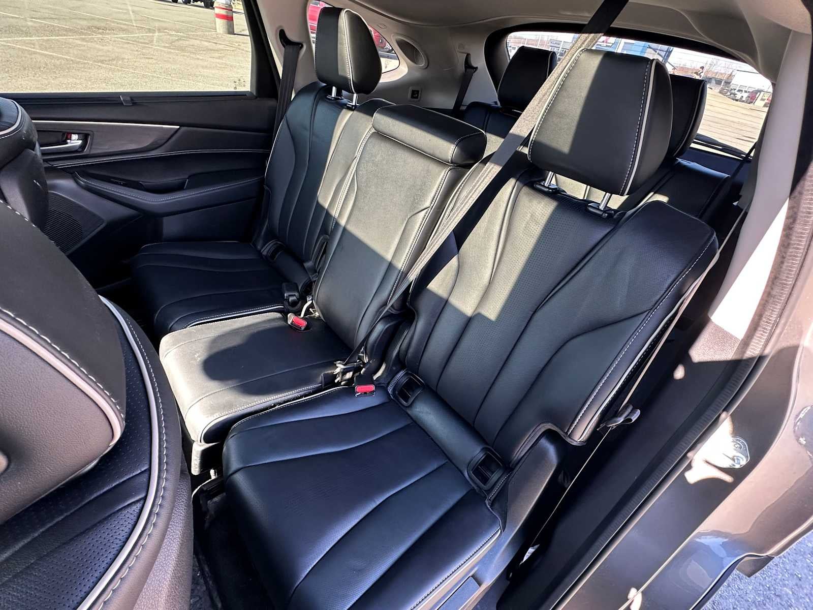 2022 Acura MDX w/Advance Package