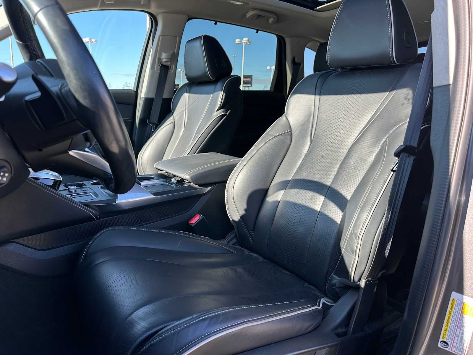 2022 Acura MDX w/Advance Package