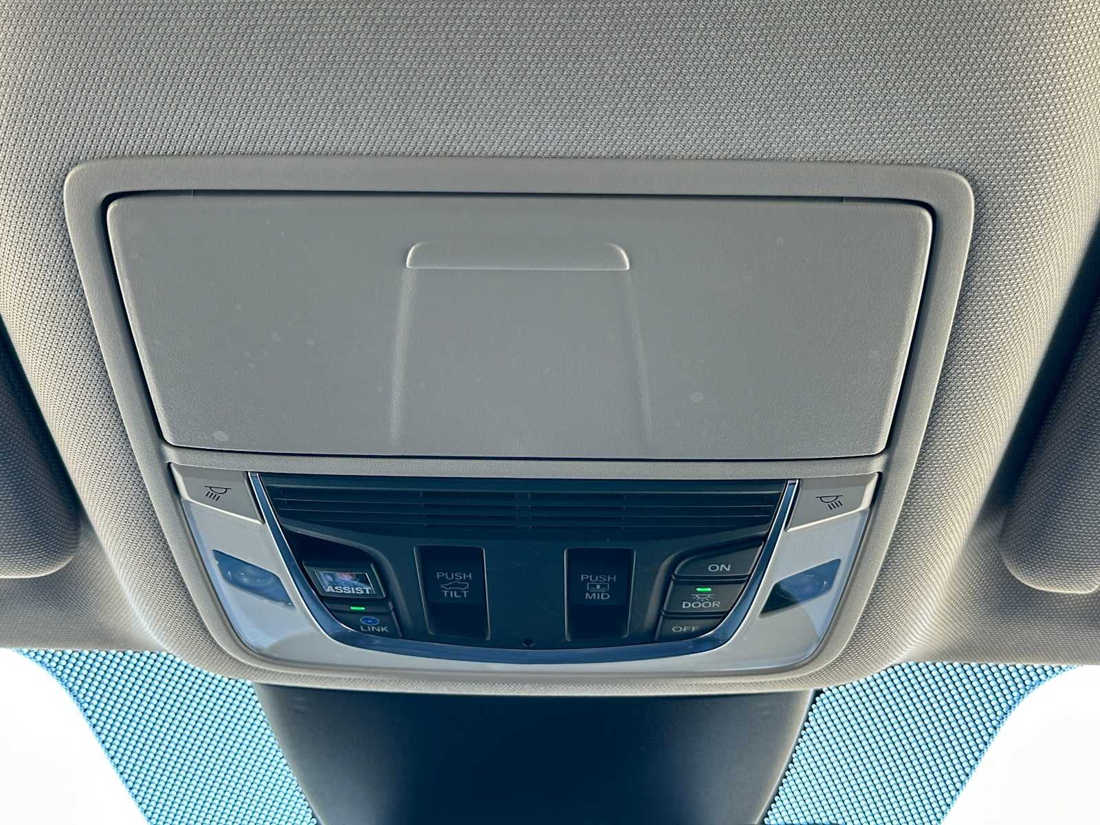 2022 Acura MDX w/Advance Package