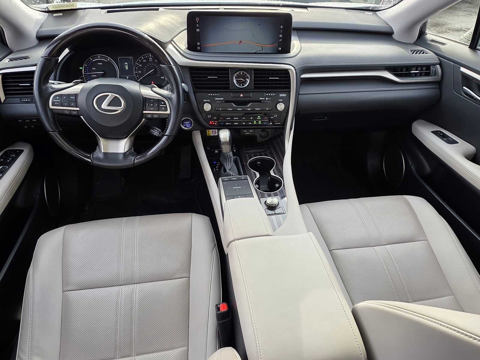 2022 Lexus RX 450hL Luxury