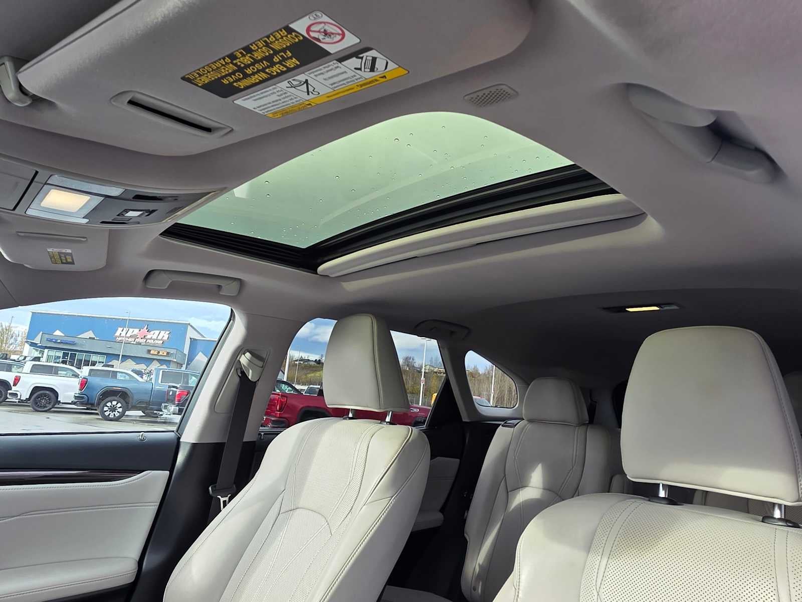 2022 Lexus RX 450hL Luxury