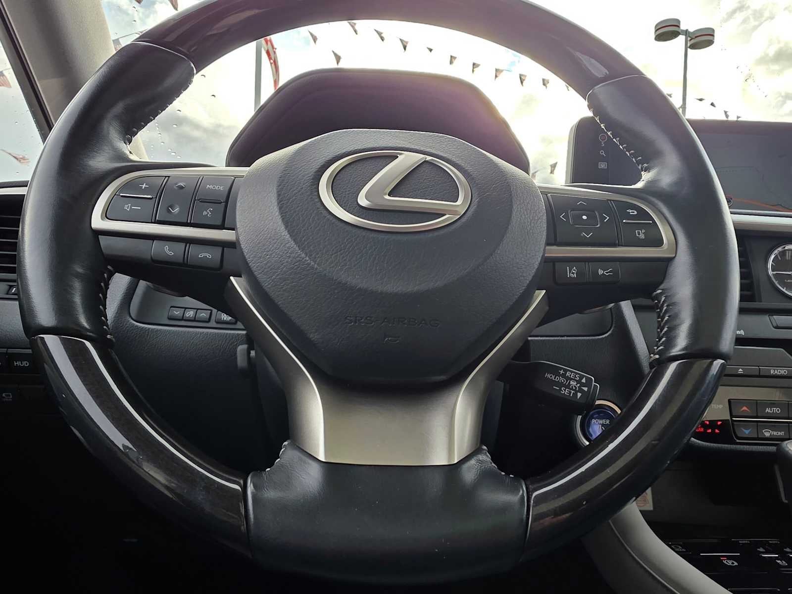2022 Lexus RX 450hL Luxury