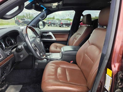 2016 Toyota Land Cruiser Base